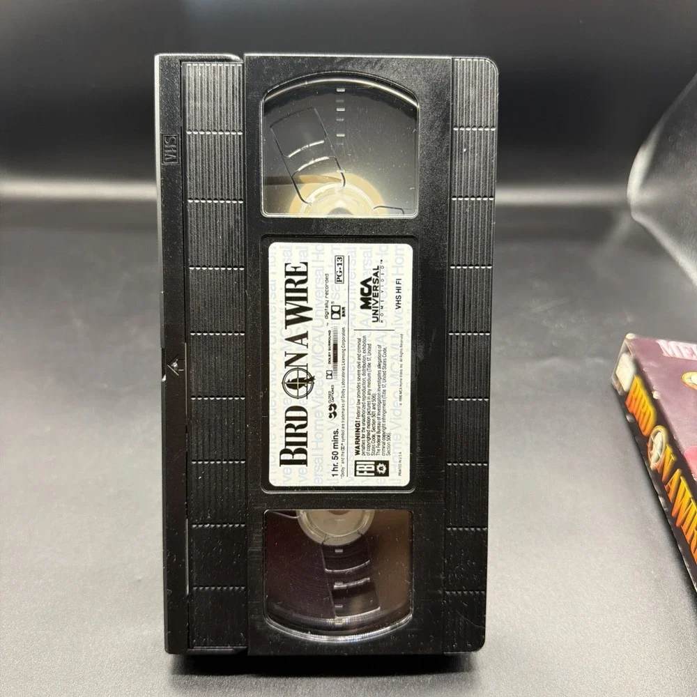Bird on a Wire (VHS, 1990)